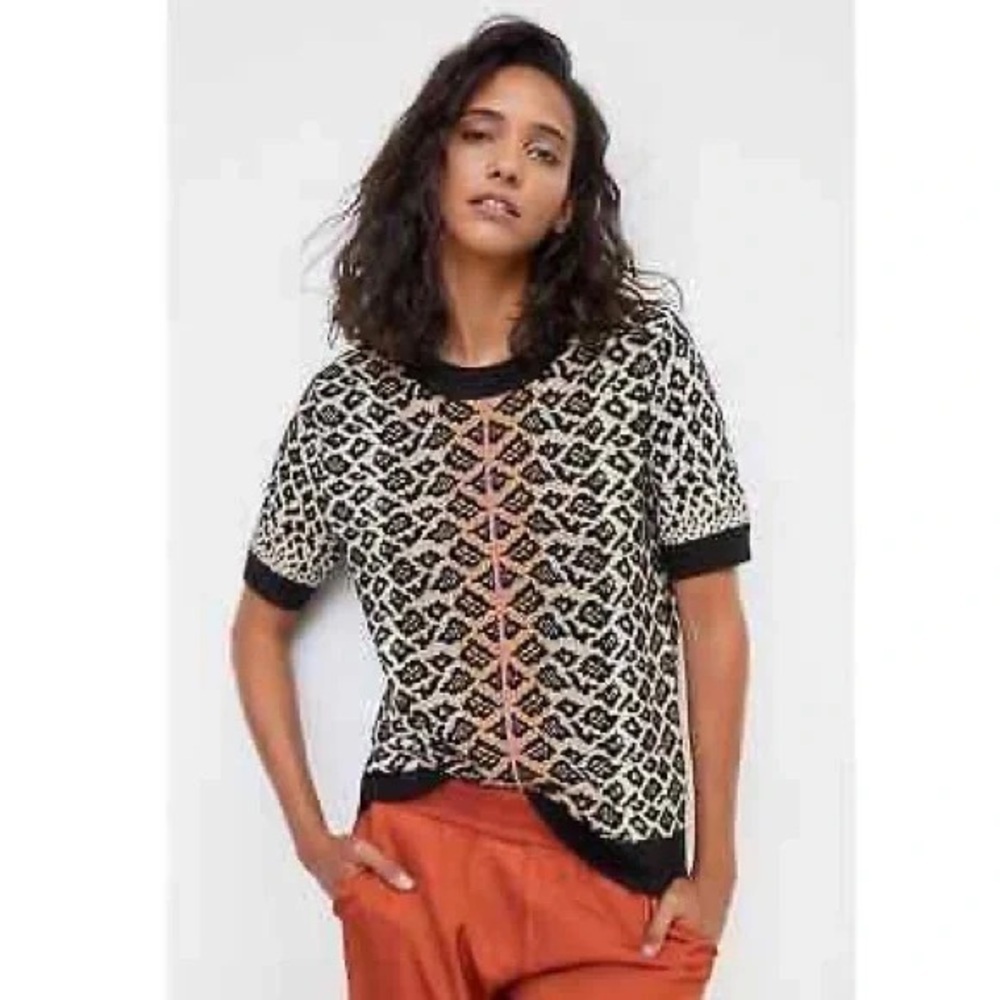 ANTRHOPOLOGIE MAEVE ELLINOR KNIT TOP LEOPARD PRINT
